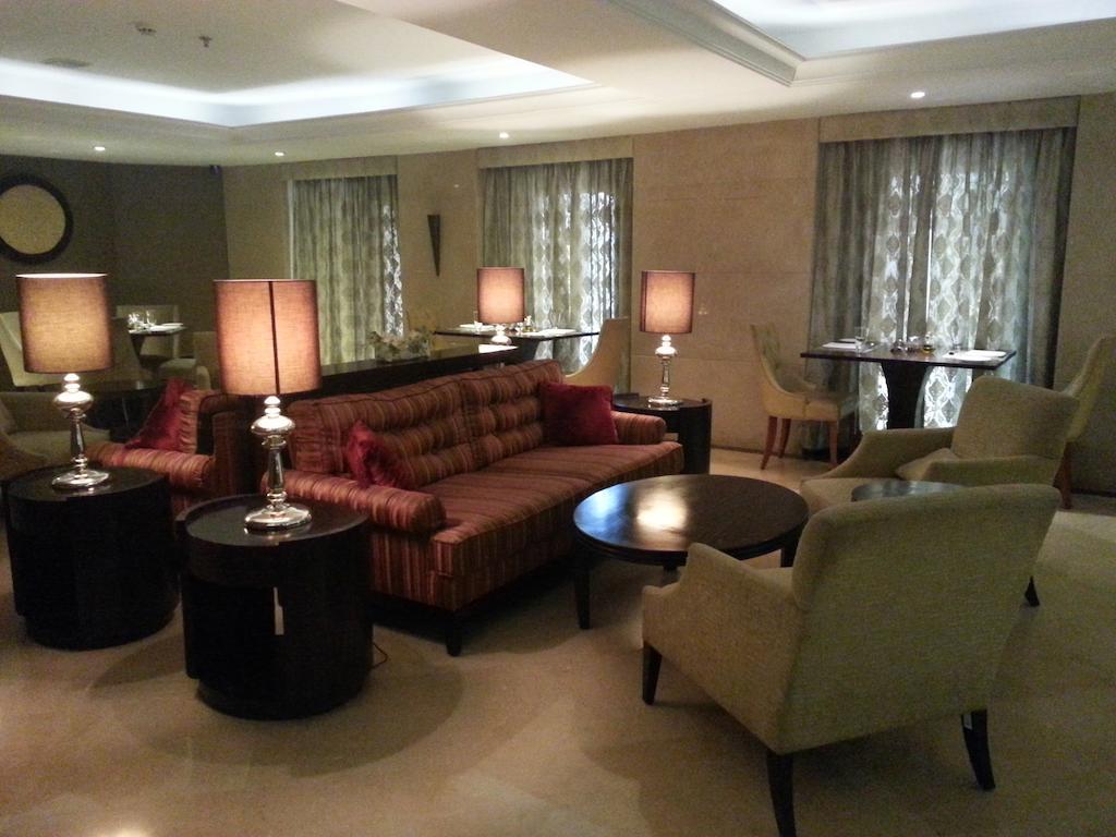 Z Luxury Residences Bombaj Zewnętrze zdjęcie